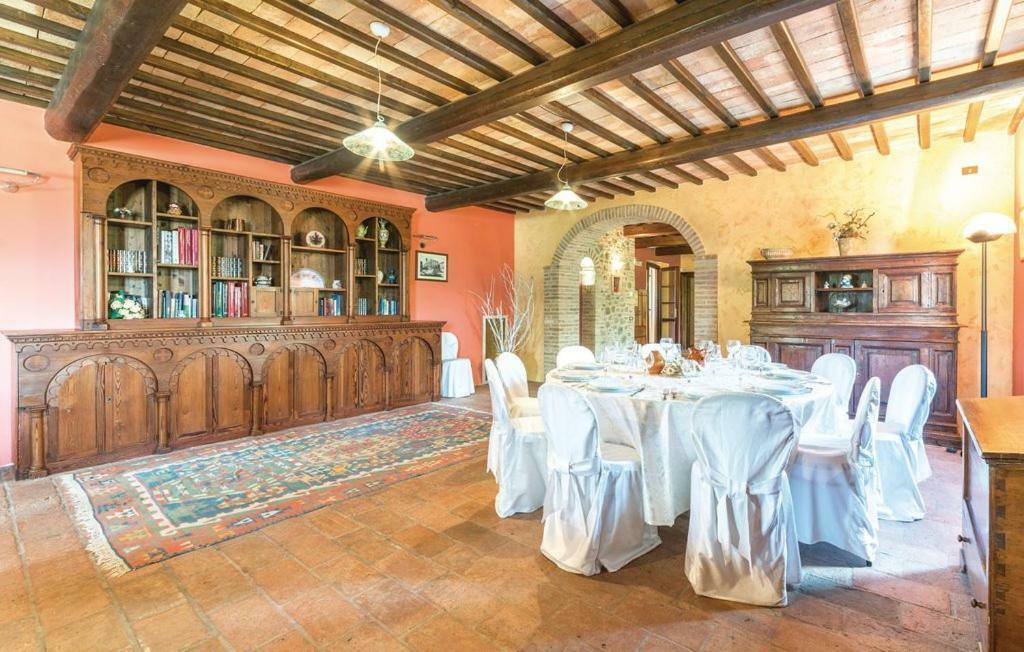 Agriturismo Wine Casale Villa Chiara Torgiano Exterior photo